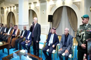 مندوبا عن الملك وولي العهد .. العيسوي يعزي المنيزل وعشا والعجيلات والصرايرة
